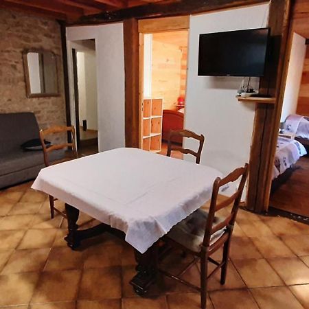 Ferme Pedagogique " L'Bout D'Chemin" Villa Genevreuille Bagian luar foto